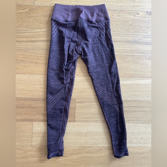 Avocado Danielle full set Deep V Bra & Stripe Legging Set - Huckleberry XS/S - Picture 8 of 10